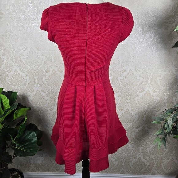 Buttons Size S Red Fit & Flare Dress Sequins Embroidery Textured Cap Sleeve NWT - Picture 10 of 16
